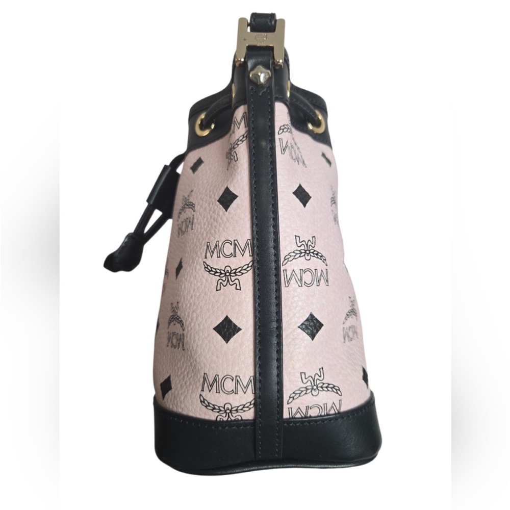 MCM Dessau Drawstring Bag in Visetos - Picture 3 of 10